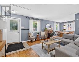 198 ARLINGTON CRESCENT - 4