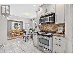 198 ARLINGTON CRESCENT - 9