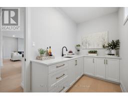 876 EAGLETRACE DRIVE - 19