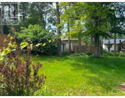 316 RIDGEWOOD CRESCENT - 4