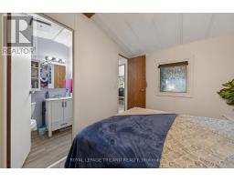 B12 - 9910 NORTHVILLE CRESCENT - 17