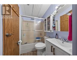 B12 - 9910 NORTHVILLE CRESCENT - 18