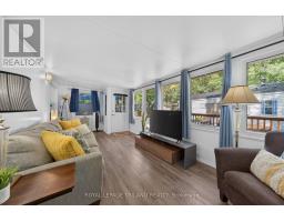 B12 - 9910 NORTHVILLE CRESCENT - 8