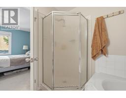 9 - 1853 BLACKWATER ROAD - 16