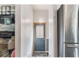 307 TWEEDSMUIR AVENUE - 14