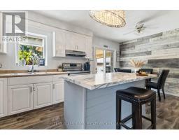 307 TWEEDSMUIR AVENUE - 18