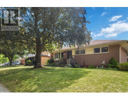307 TWEEDSMUIR AVENUE - 3