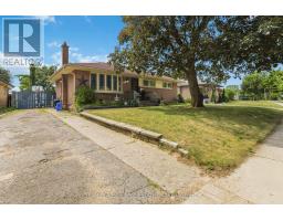 307 TWEEDSMUIR AVENUE - 5