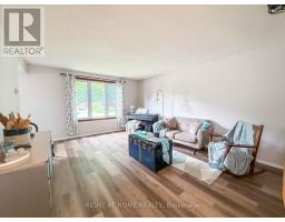 2623 KAYMAR CRESCENT - 4