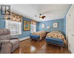 129 WYCHWOOD PLACE - 24