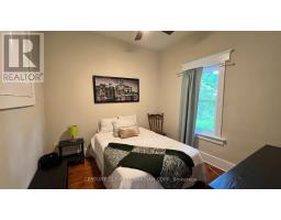 52 BECHER STREET - 17