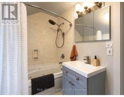 820 MAITLAND STREET - 22