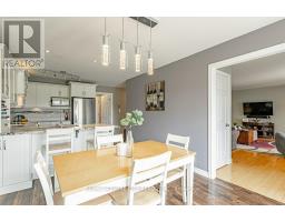 45 RIVERBANK DRIVE - 18