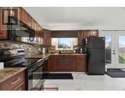 14 WELLINGTON AVENUE - 12