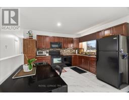 14 WELLINGTON AVENUE - 14