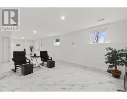 14 WELLINGTON AVENUE - 31