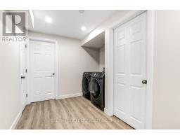 96 CARRIE CRESCENT - 18