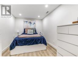 96 CARRIE CRESCENT - 24
