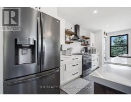 808 ELGINFIELD ROAD - 28