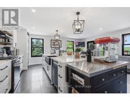 808 ELGINFIELD ROAD - 29