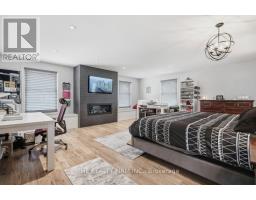808 ELGINFIELD ROAD - 34