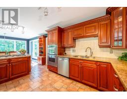 255 MILL POND CRESCENT - 17