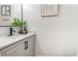 39 INVERARY ROAD - 10