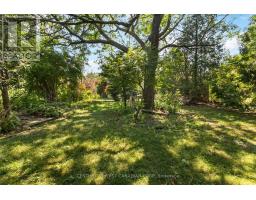 34 SPEIGHT COURT - 27