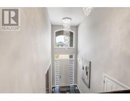 783 HICKORYRIDGE COMMON - 14