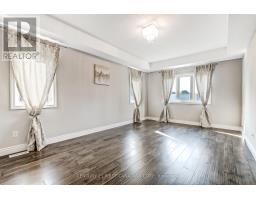 783 HICKORYRIDGE COMMON - 15