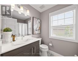 18 - 3025 SINGLETON AVENUE - 32