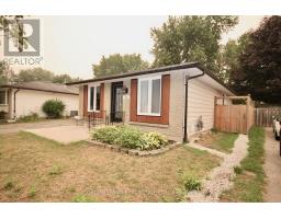 54 NICHOLAS CRESCENT - 4