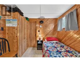 30 WOODWARD AVENUE - 16