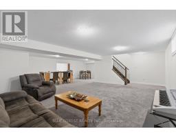 14 THAMES SPRINGS CRESCENT - 34