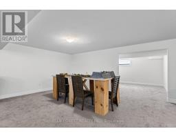 14 THAMES SPRINGS CRESCENT - 35