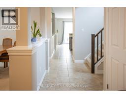 884 REEVES AVENUE - 10