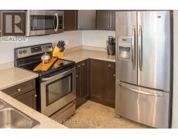 884 REEVES AVENUE - 14