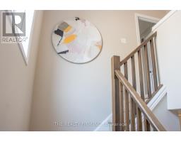 884 REEVES AVENUE - 24