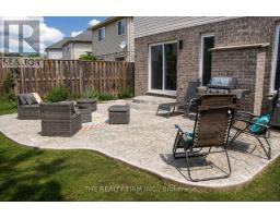 884 REEVES AVENUE - 41