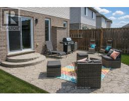 884 REEVES AVENUE - 42