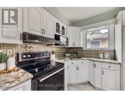 23 CONFEDERATION DRIVE - 11