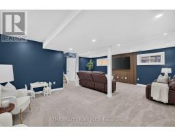 23 CONFEDERATION DRIVE - 26