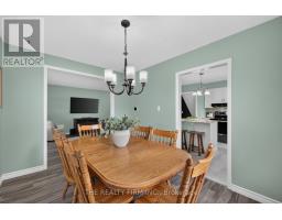 23 CONFEDERATION DRIVE - 7