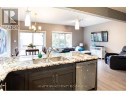 11 - 1924 CEDARHOLLOW BOULEVARD - 9