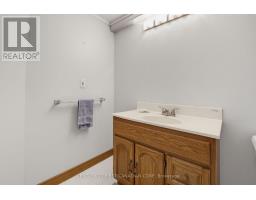 127 CHALFONT CRESCENT - 38