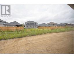 155 SHAW VALLEY DRIVE - 41