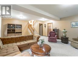 385 WELLINGTON STREET - 22