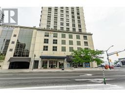 704 - 330 RIDOUT STREET N - 1
