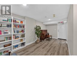 104 - 280 QUEENS AVENUE - 38