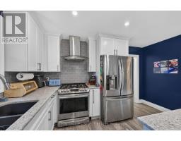 429 JARVIS STREET - 13
